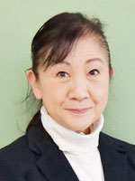 ピアノ講師　岡戸 葉子