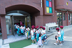 登園時間
